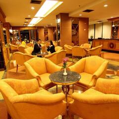 Grand Tower Inn Rama VI Hotel интерьер отеля