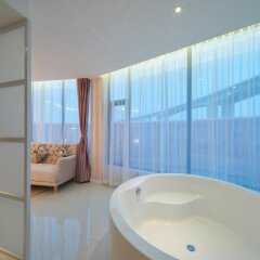 Отель Aizhu Boutique Theme Hotel Китай, Сямынь - отзывы, цены и фото номеров - забронировать отель Aizhu Boutique Theme Hotel онлайн ванная