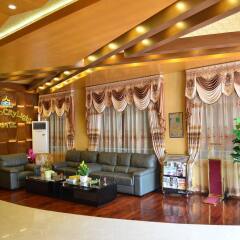 Golden City Light Hotel интерьер отеля фото 2