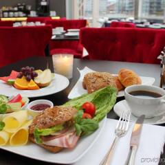 Отель Radisson Blu Royal Garden Hotel Норвегия, Тронхейм - отзывы, цены и фото номеров - забронировать отель Radisson Blu Royal Garden Hotel онлайн питание