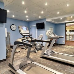 Отель Maritime Plaza Hotel Канада, Монреаль - отзывы, цены и фото номеров - забронировать отель Maritime Plaza Hotel онлайн фитнесс-зал фото 2