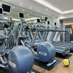 Отель Hilton Vienna фитнесс-зал