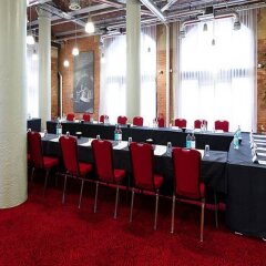 Отель The Place Aparthotel Манчестер помещение для мероприятий