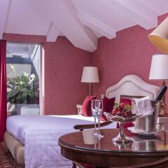 Hotel Regency 5* Улучшенный номер с двуспальной кроватью