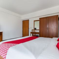 Отель Nice Bird Suite Бангкок комната для гостей фото 3