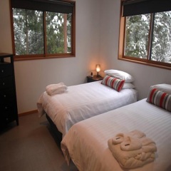 Отель Bears Den Mountain Lodge Хакуба спа