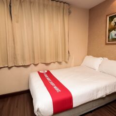 Отель Nida Rooms Phrakhanong 984 Station Бангкок комната для гостей фото 3