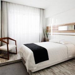 Отель The Ciao Stelio Deluxe Hotel - Adults Only Кипр, Ларнака - 5 отзывов об отеле, цены и фото номеров - забронировать отель The Ciao Stelio Deluxe Hotel - Adults Only онлайн комната для гостей фото 2