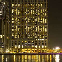 Отель Hilton Dubai Al Habtoor City городской автобус