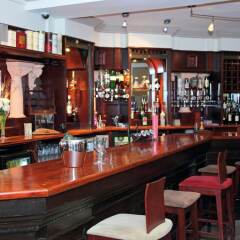 The Lymm Hotel гостиничный бар