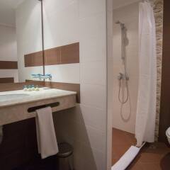 DIT Evrika Beach Club Hotel - All Inclusive ванная фото 2