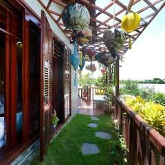 Отель Khamy Riverside Resort балкон