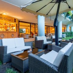 Отель UNAHOTELS Naxos Beach Sicilia Италия, Джардини Наксос - 1 отзыв об отеле, цены и фото номеров - забронировать отель UNAHOTELS Naxos Beach Sicilia онлайн гостиничный бар