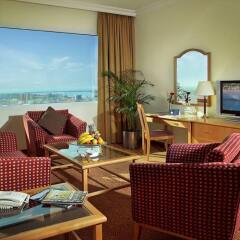 Отель Swiss-Belhotel Sharjah ОАЭ, Шарджа - отзывы, цены и фото номеров - забронировать отель Swiss-Belhotel Sharjah онлайн комната для гостей фото 2