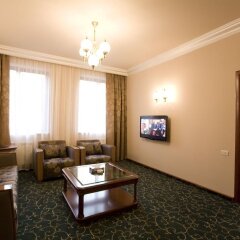 Russia Hotel (Цахкадзор) комната для гостей фото 2