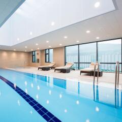 Orakai Cheonggyesan Hotel бассейн
