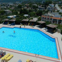 Telhinis Hotel бассейн фото 3