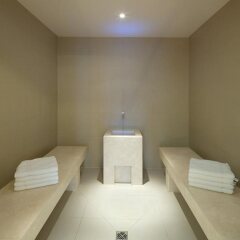 Hotel Penz West бассейн