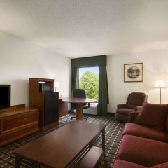 Baymont by Wyndham Crossville in Crossville, United States of America from 105$, photos, reviews - zenhotels.com guestroom