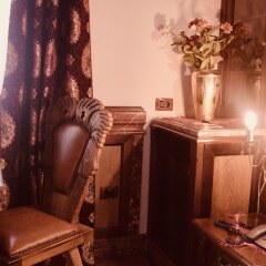 Отель Brilant Antik Hotel Албания, Тирана - отзывы, цены и фото номеров - забронировать отель Brilant Antik Hotel онлайн удобства в номере фото 2