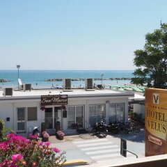 Hotel Velus Чивитанова-Марке пляж