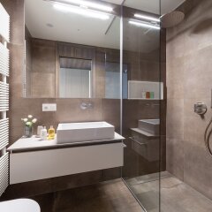 The Central City - Luxury ApartHotel in Luxembourg, Luxembourg from 304$, photos, reviews - zenhotels.com bathroom photo 2