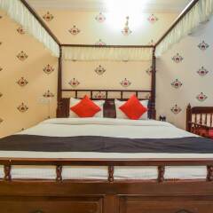 Capital O 23356 Hotel Kumbhal Castle сейф в номере
