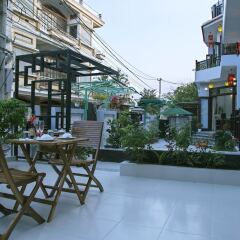Отель Smart Garden Homestay фото 2