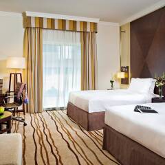 Отель Media Rotana Dubai комната для гостей фото 2