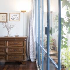 Отель Hintown Industrial Chic комната для гостей