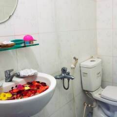 Отель Plum Tree Homestay Вьетнам, Хойан - отзывы, цены и фото номеров - забронировать отель Plum Tree Homestay онлайн ванная