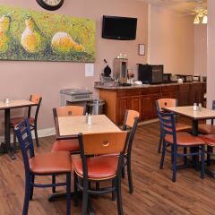 Отель Americas Best Value Inn Three Rivers питание фото 3