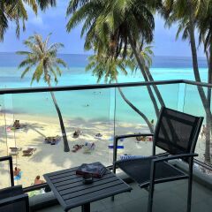 Отель Kaani Grand Seaview балкон