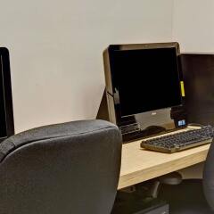 Отель Ramada Staten Island интерьер отеля