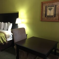Отель Travelodge Chatsworth США, Лос-Анджелес - отзывы, цены и фото номеров - забронировать отель Travelodge Chatsworth онлайн сейф в номере