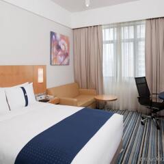 Отель Holiday Inn Express Shenzhen Luohu Китай, Шэньчжэнь - отзывы, цены и фото номеров - забронировать отель Holiday Inn Express Shenzhen Luohu онлайн комната для гостей фото 3