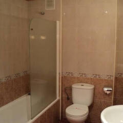 Отель Hostal Carlos V ванная