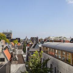 Отель Kuwadro B&B Amsterdam Centrum балкон