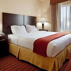 Holiday Inn Express Hotel & Suites Greenville Airport фото 2