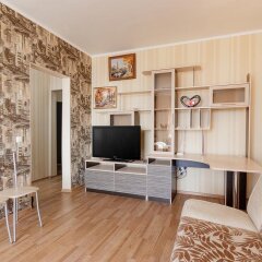 Гостиница Appartment na st.m. Prolyetarskaya в Санкт-Петербурге отзывы, цены и фото номеров - забронировать гостиницу Appartment na st.m. Prolyetarskaya онлайн Санкт-Петербург комната для гостей фото 5
