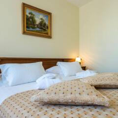Hotel Century комната для гостей фото 2