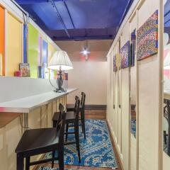 Отель Chelsea Cabins США, Нью-Йорк - отзывы, цены и фото номеров - забронировать отель Chelsea Cabins онлайн гостиничный бар