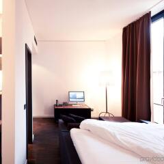 Отель The Weinmeister Berlin-Mitte-Adults Only Германия, Берлин - 1 отзыв об отеле, цены и фото номеров - забронировать отель The Weinmeister Berlin-Mitte-Adults Only онлайн комната для гостей фото 4