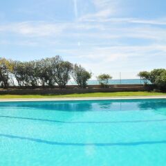 Отель HomeHolidaysRentals Bon Repos Испания, Санта-Сусанна - отзывы, цены и фото номеров - забронировать отель HomeHolidaysRentals Bon Repos онлайн фото 4