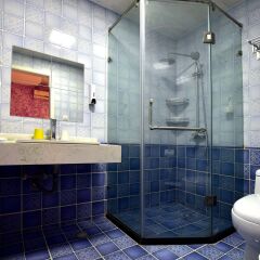 Отель Shanghai Old West Gate Hostel Китай, Шанхай - 1 отзыв об отеле, цены и фото номеров - забронировать отель Shanghai Old West Gate Hostel онлайн ванная