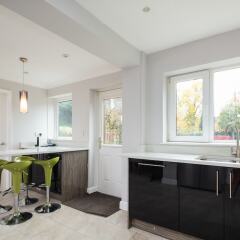 Отель The Bluestone Villa удобства в номере