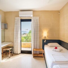 Отель Mellieha Holiday Centre Меллиха комната для гостей фото 4