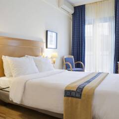 Plaka Hotel комната для гостей фото 4