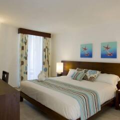 Отель Grand Paradise Playa Dorada - All Inclusive комната для гостей фото 2
