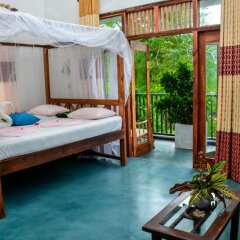 Hotel Baywatch in Unawatuna, Sri Lanka from 94$, photos, reviews - zenhotels.com guestroom photo 3